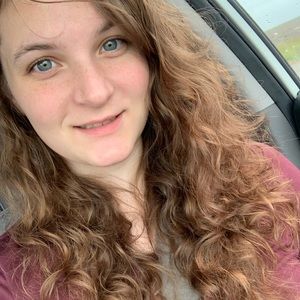 Meet your Posher, Bethany